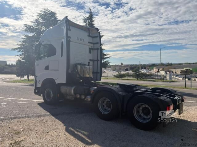 Cap tractor standard Iveco X-WAY 580