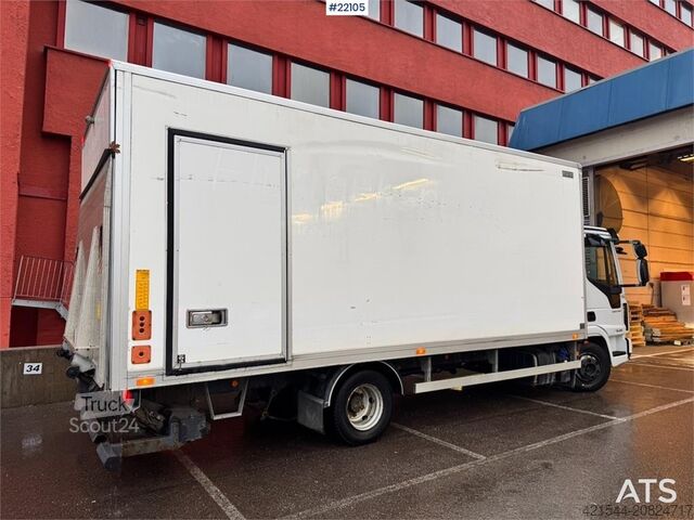 Matkalaukku Iveco Eurocargo 75-210 box truck. Only 93,000 km!