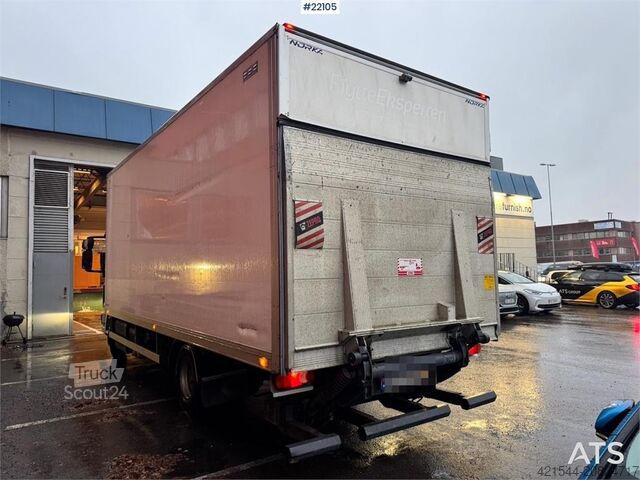 Matkalaukku Iveco Eurocargo 75-210 box truck. Only 93,000 km!
