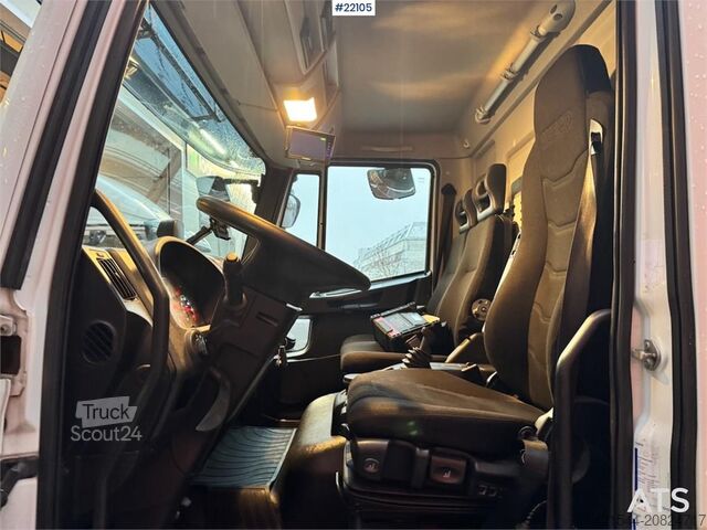 Matkalaukku Iveco Eurocargo 75-210 box truck. Only 93,000 km!