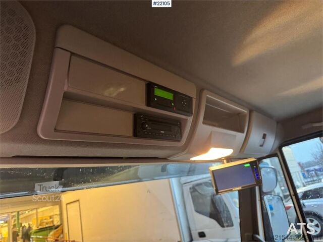 Matkalaukku Iveco Eurocargo 75-210 box truck. Only 93,000 km!