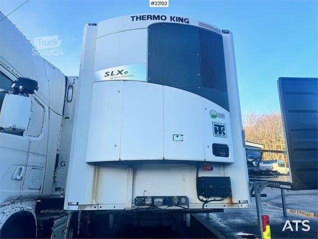 HFR skap-semitrailer med kjøle-/fryseenhet HFR box semi-trailer with refrigeration/freezer unit