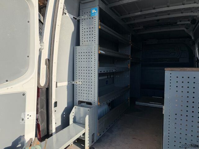 Mercedes-Benz Sprinter 317 CDI, dílenské regály, nezávislé topení, tažné zařízení na 3,5 t Mercedes-Benz Sprinter 317 CDI Werkstatt-Regal Stdheiz AHK3,5t