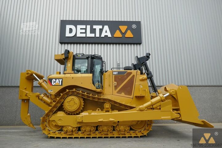 Dozer Caterpillar D8T