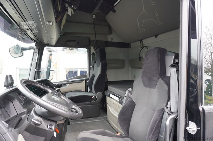Sunkvežimis-šaldytuvas MAN TGX 28.480 6x2 / 2024 / Krone 18 EPAL