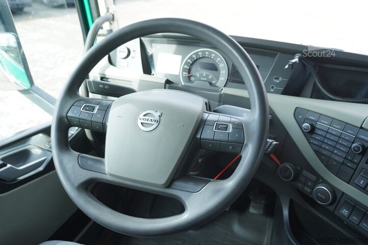 Sunkvežimis-šaldytuvas Volvo FH 500 6x2 E6/Schmitz 19 EPAL/steer.axle