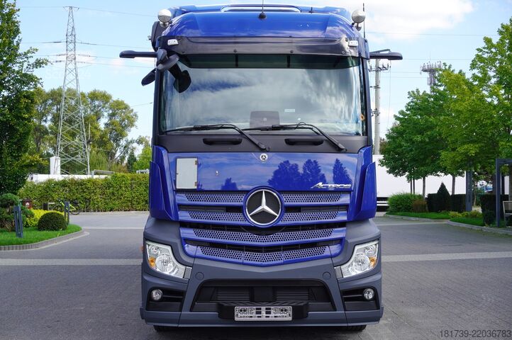 хладилен камион Mercedes-Benz Actros 2546 / Lecapitaine refrigerator