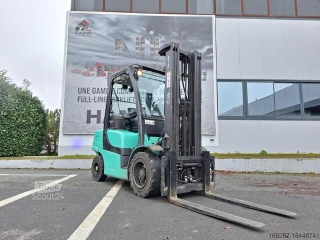 Voorlader vorkheftruck Yale GLP35VX