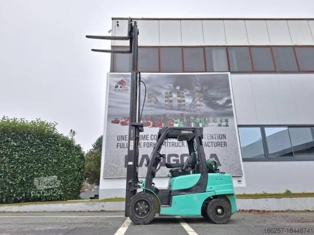 Voorlader vorkheftruck Yale GLP35VX