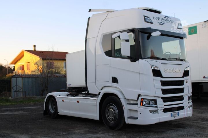 Wegtractor SCANIA R 500