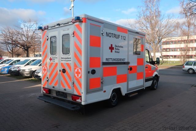 Samochód strażacki MERCEDES-BENZ Sprinter II 316 CDI/RTW/Klima/Kamera/FN: 37-01