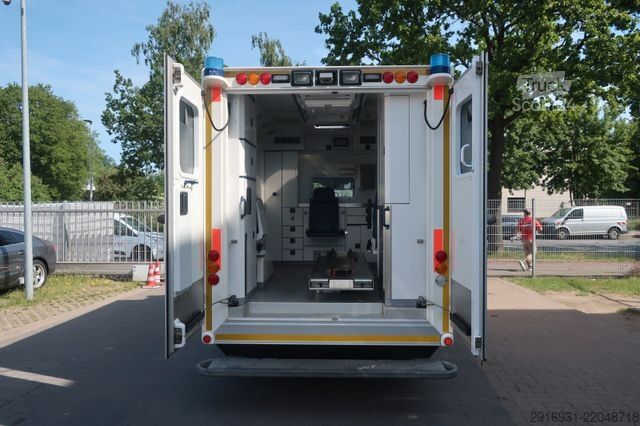 Camión de bomberos MERCEDES-BENZ Nr.B11 Sprinter 516CDI 4X4 RTW / Kamera /