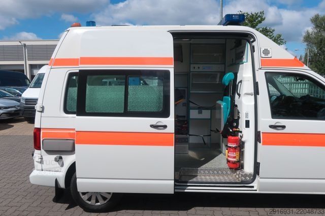Camión de bomberos VOLKSWAGEN Nr. B93 T6 Hochdach lang/ KTW / Klima / DSG /SHZ