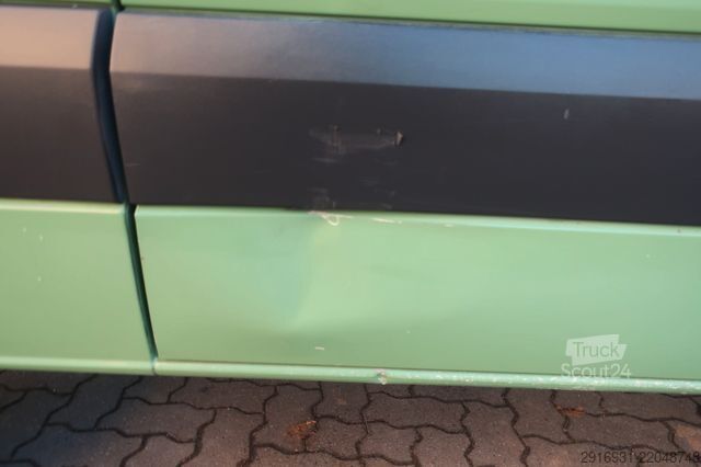 Vans ar augstu jumtu VOLKSWAGEN Crafter Kasten 35 mittel L2H2/Klima/AHK/FN: 237