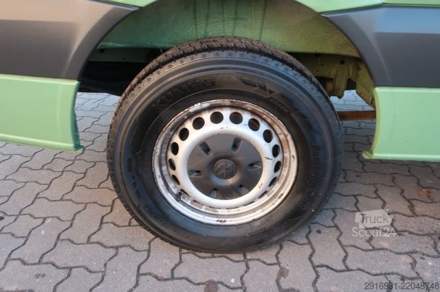 Vans ar augstu jumtu VOLKSWAGEN Crafter Kasten 35 mittel L2H2/Klima/AHK/FN: 237