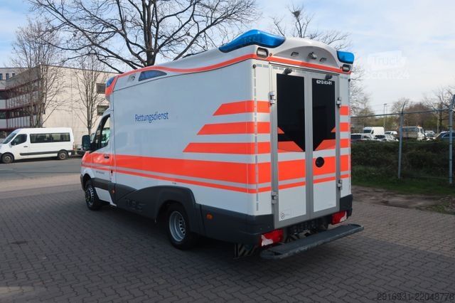 Samochód strażacki MERCEDES-BENZ Sprinter II 416 CDI RTW/Klima/Automatik/ FN:284