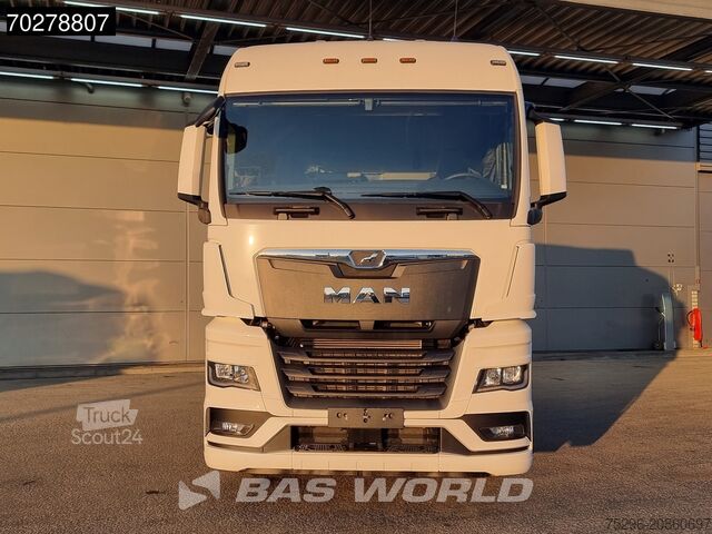 Standard tractor MAN TGX 18.480 4X2 NEW! Manual Euro 5 2x Tanks