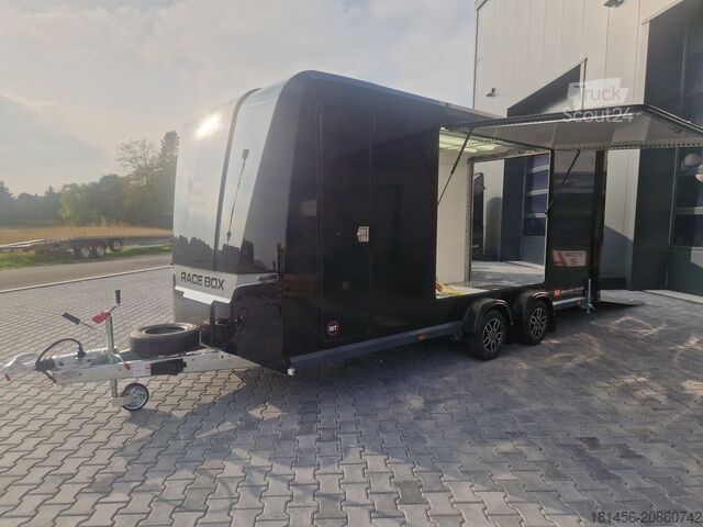 Remolque portacoches Brian James Trailers Race Box 610 Flügeltüren für Flügeltürer