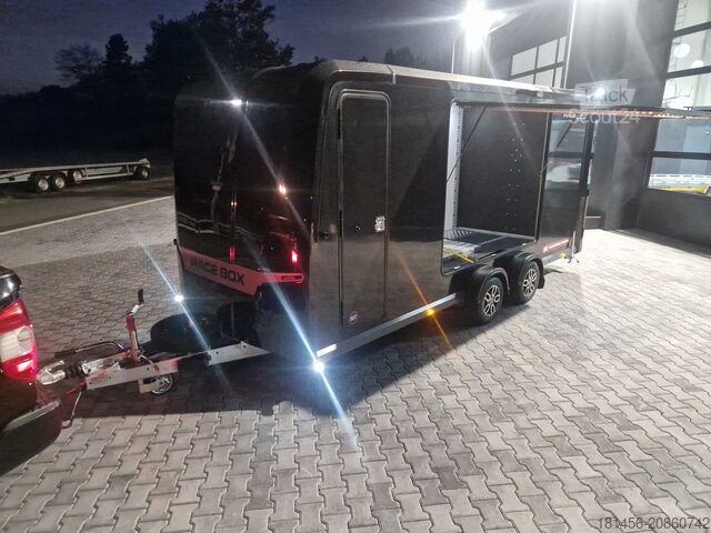 Remolque portacoches Brian James Trailers Race Box 610 Flügeltüren für Flügeltürer