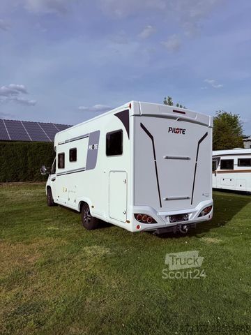 Asuntovaunu/karavaani PEUGEOT Pilote Essentiel P 696 GJ Wohnmoil