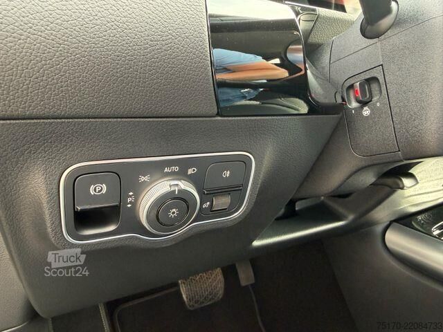 Platforma de încărcare Mercedes-Benz GLA 200 d Progressive AHK+TOTW+R-Kamera+Carplay
