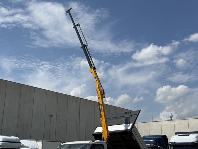 Camión volquete y grúa Iveco Daily 35-160