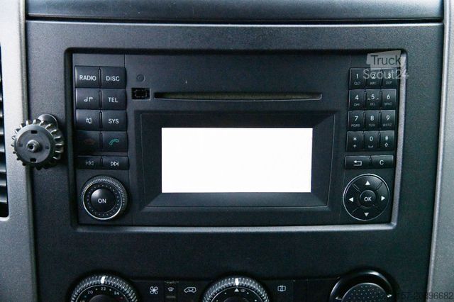 Fourgon pick-up MERCEDES-BENZ Sprinter Pritsche/DoKa 313 CDI