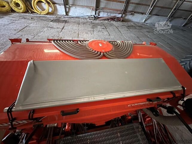 Sejalnica Kuhn Venta NC 4000 Combiliner + Güttler Duplex