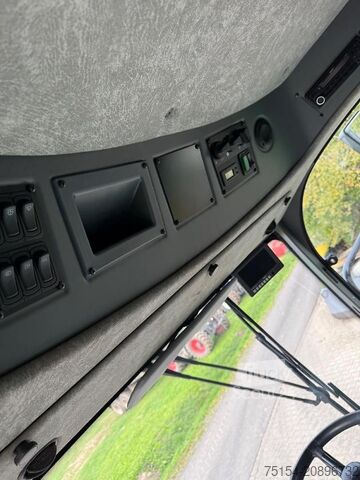 Moissonneuse-batteuse Deutz-Fahr 6065 HTS