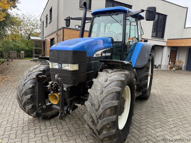 Traktor New Holland TM 190