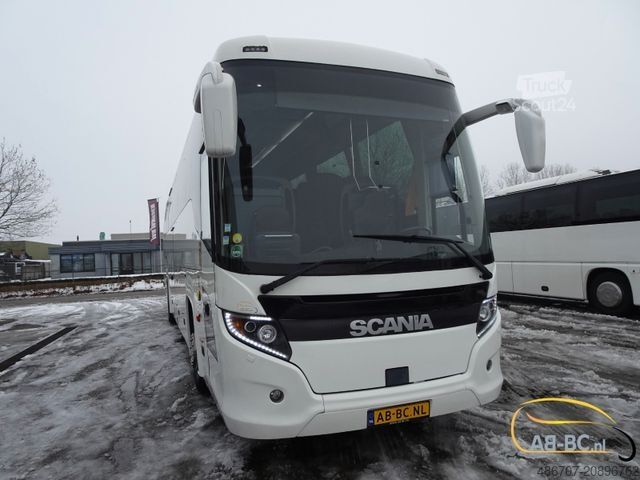 Autobus SCANIA Touring 55 Sitze