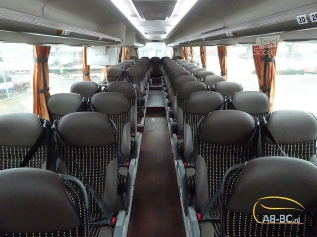 Autobus SCANIA Touring 55 Sitze