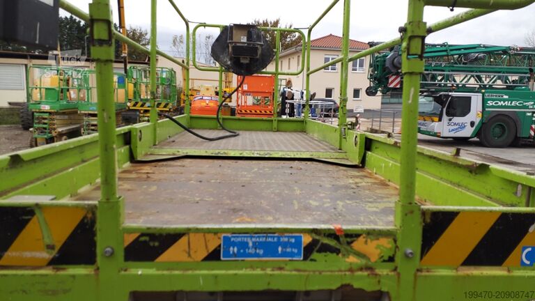 Mesa elevatória de tesoura Iteco IT1215T (11,8 m)