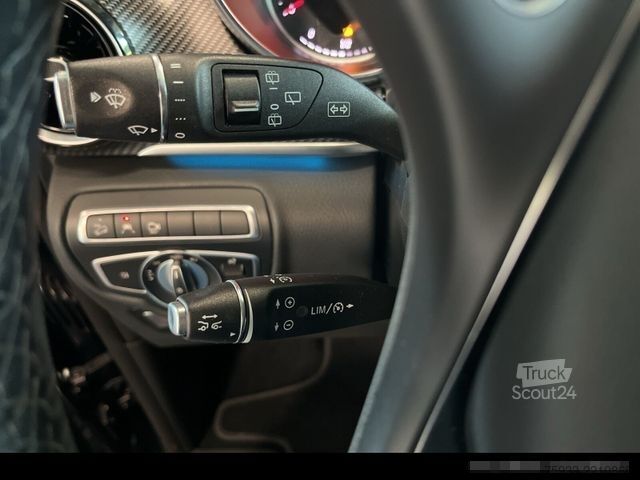 Minibus MERCEDES-BENZ V 300 Avantgarde 4MATIC AMG+360°+Standh+Distr.