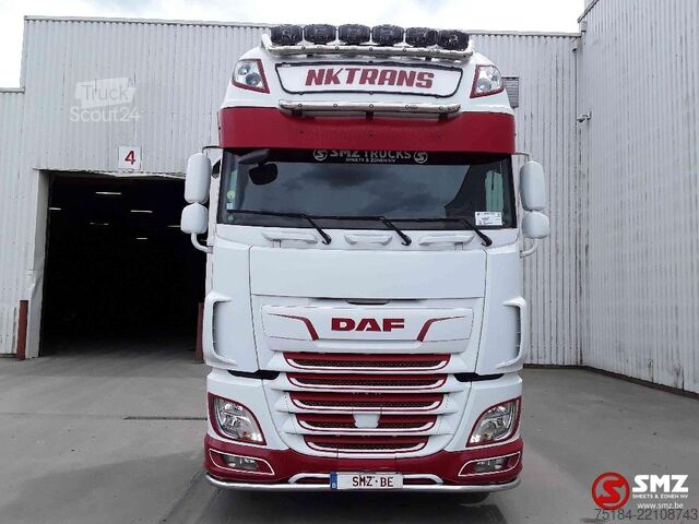 Tractor estándar Daf XF 530
