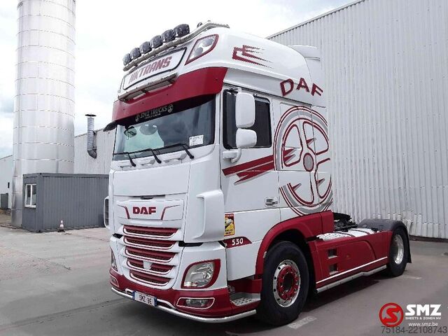 Tractor estándar Daf XF 530