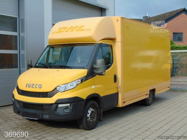 Furgons ar kasti IVECO Daily 35S11 35-110 HiMatic Maxi Postkoffer Regal