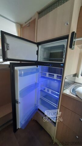 полуинтегриран кемпер Bürstner IXEO Time IT 710