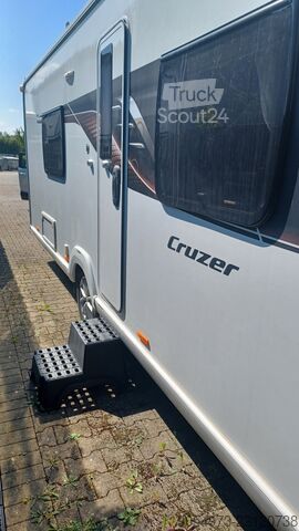 караван Sprit Cruzer 495sr