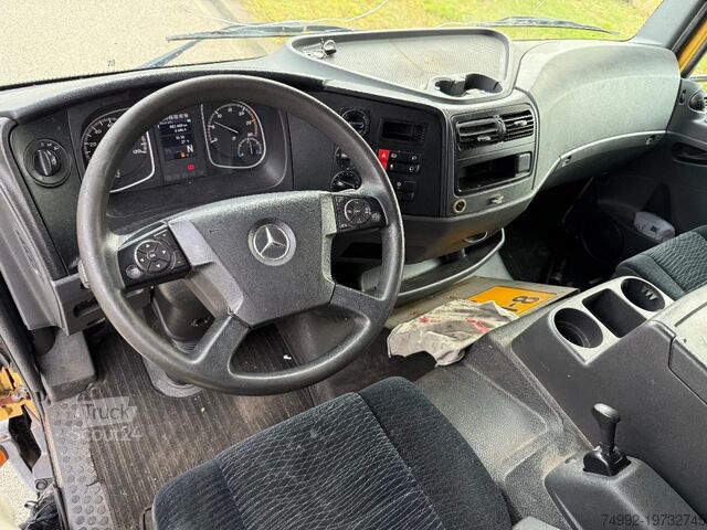 Châssis avec cabine Mercedes-Benz Atego 1318 L