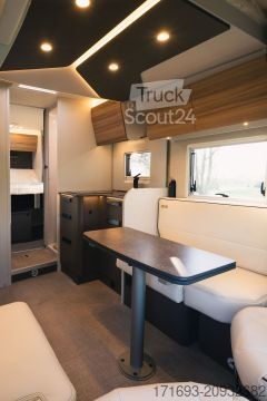 Félintegrált lakóautó Bürstner B66 TD 732 MESSE ANGEBOTE ON TOP