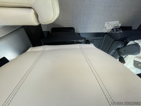 Félintegrált lakóautó Bürstner B66 TD 732 MESSE ANGEBOTE ON TOP