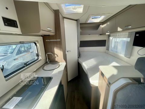 Daļēji integrēta kemperis Carado T 135 MESSE ANGEBOTE ON TOP