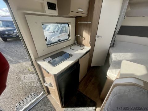 Daļēji integrēta kemperis Carado T 135 MESSE ANGEBOTE ON TOP