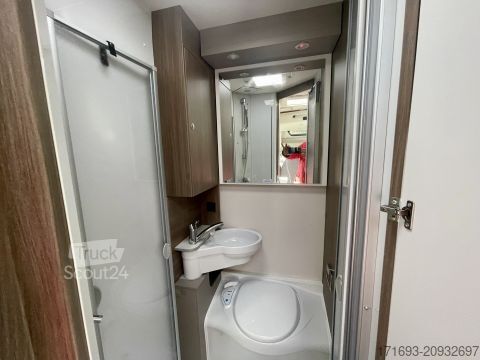 Daļēji integrēta kemperis Carado T 135 MESSE ANGEBOTE ON TOP