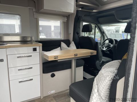 Polointegrovaný obytný vůz Hymer/Eriba Tramp S 685 TOP Ausstattung/NP 130.435 Eur