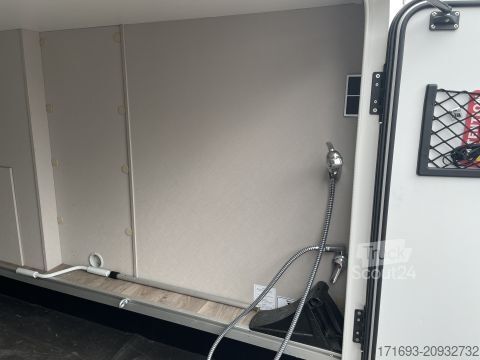 Polointegrovaný obytný vůz Hymer/Eriba Tramp S 685 TOP Ausstattung/NP 130.435 Eur