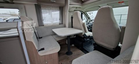 Daļēji integrēta kemperis Carado T 447 Hubbett/SAT/TV/uvm.