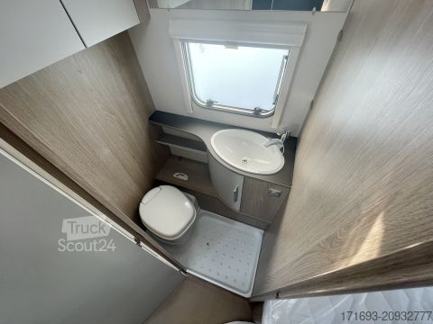 Lakókocsi Bürstner Premio 460 TL MESSE ANGEBOTE ON TOP