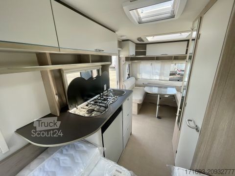 Lakókocsi Bürstner Premio 460 TL MESSE ANGEBOTE ON TOP